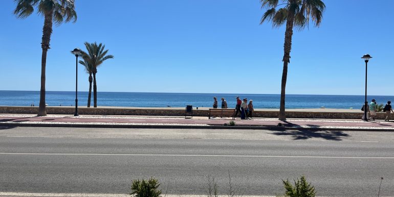 322DDBAA-B796-45B4-8A22-983EE5946FCB