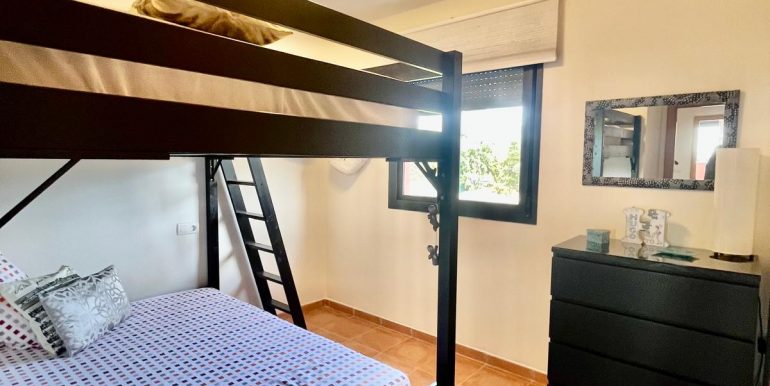 DORMITORIO4